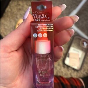 Le Mercerie Magic Oil Dual-Phase Nail & Cuticle Oil - Pink